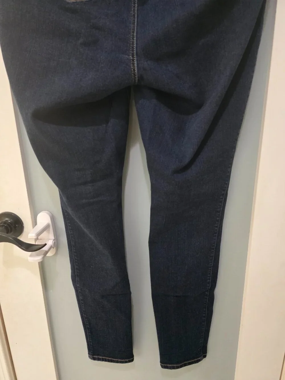 Torrid Premium Stretch Skinny Jeans | Size 16 | Dark Wash Denim - Picture 9 of 10